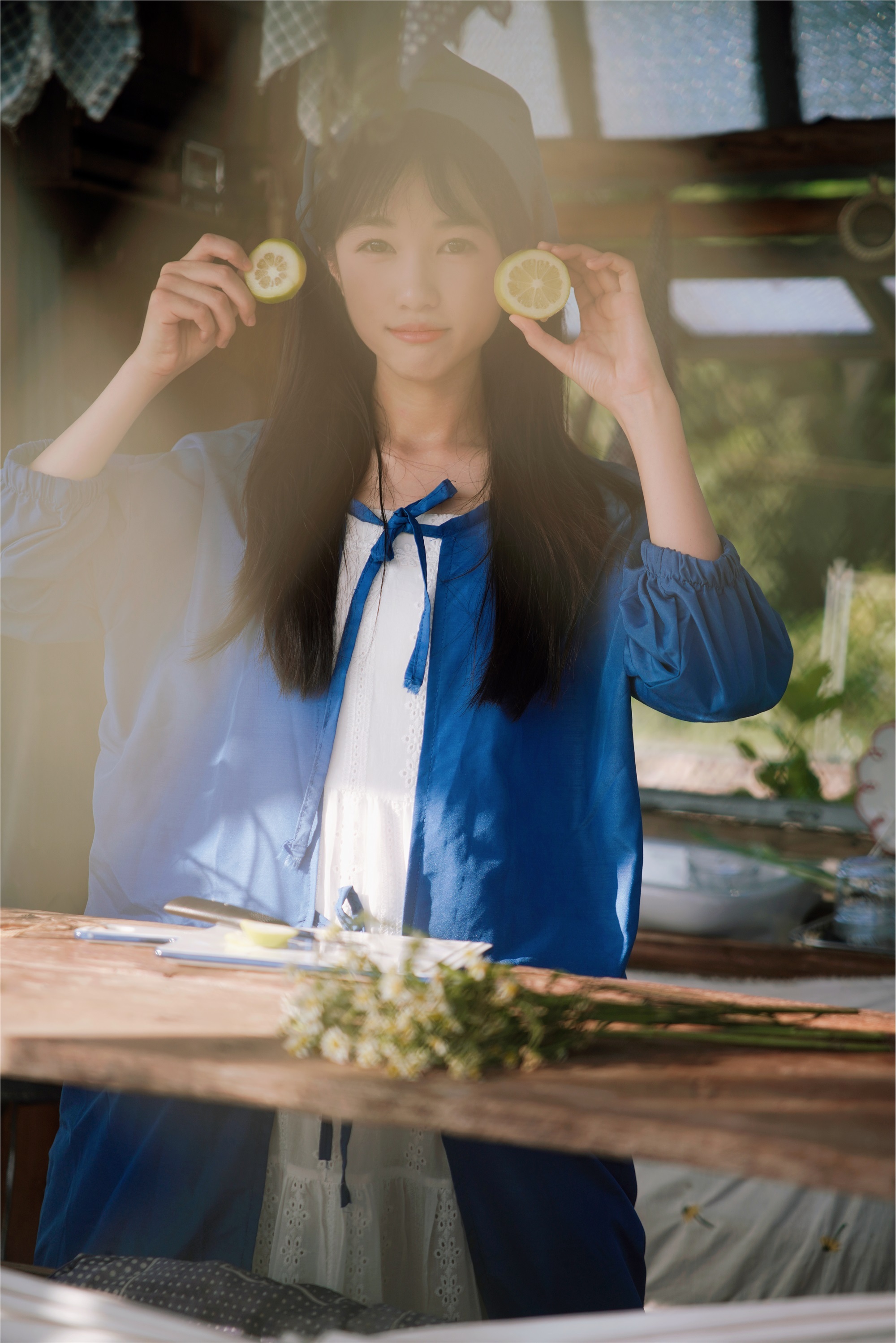 YITUYU艺图语 2025.01.08 田园暮歌，花裙少女之韵 巨大王